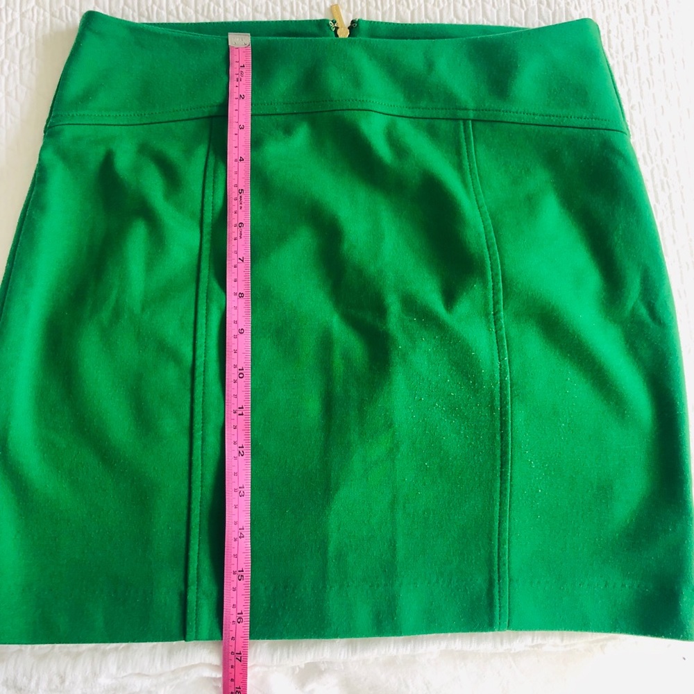 💚 Green Michael Kors Skirt with Gold Zipper💚